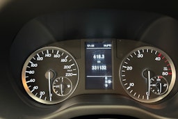 valkoinen Mercedes-Benz Vito 2017 kuva 18.