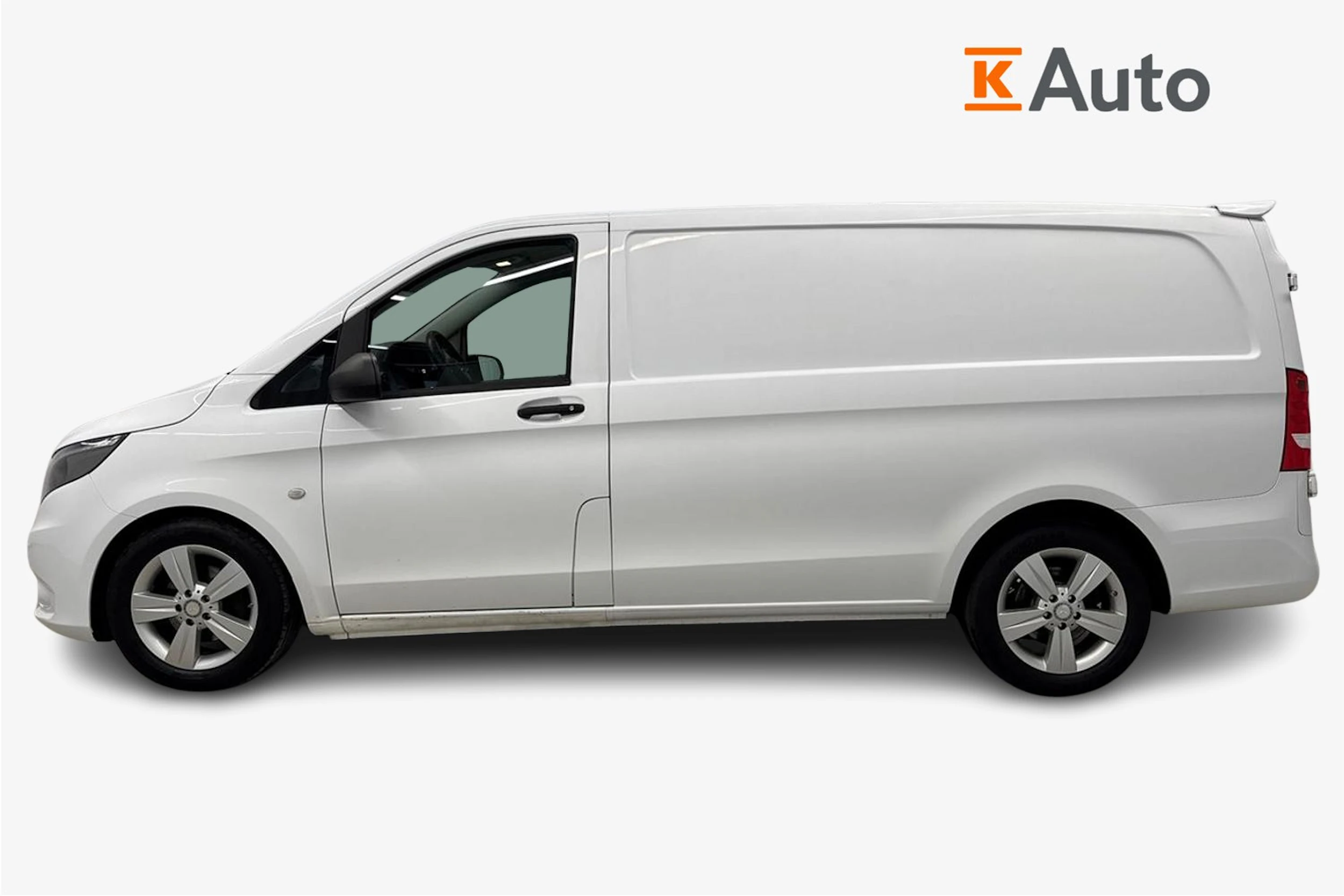 valkoinen Mercedes-Benz Vito 2017 kuva 7.