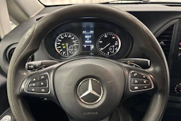 valkoinen Mercedes-Benz Vito 2017 kuva 13.