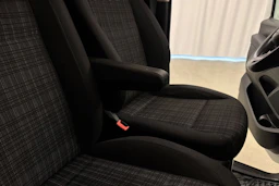 valkoinen Mercedes-Benz Vito 2017 kuva 25.