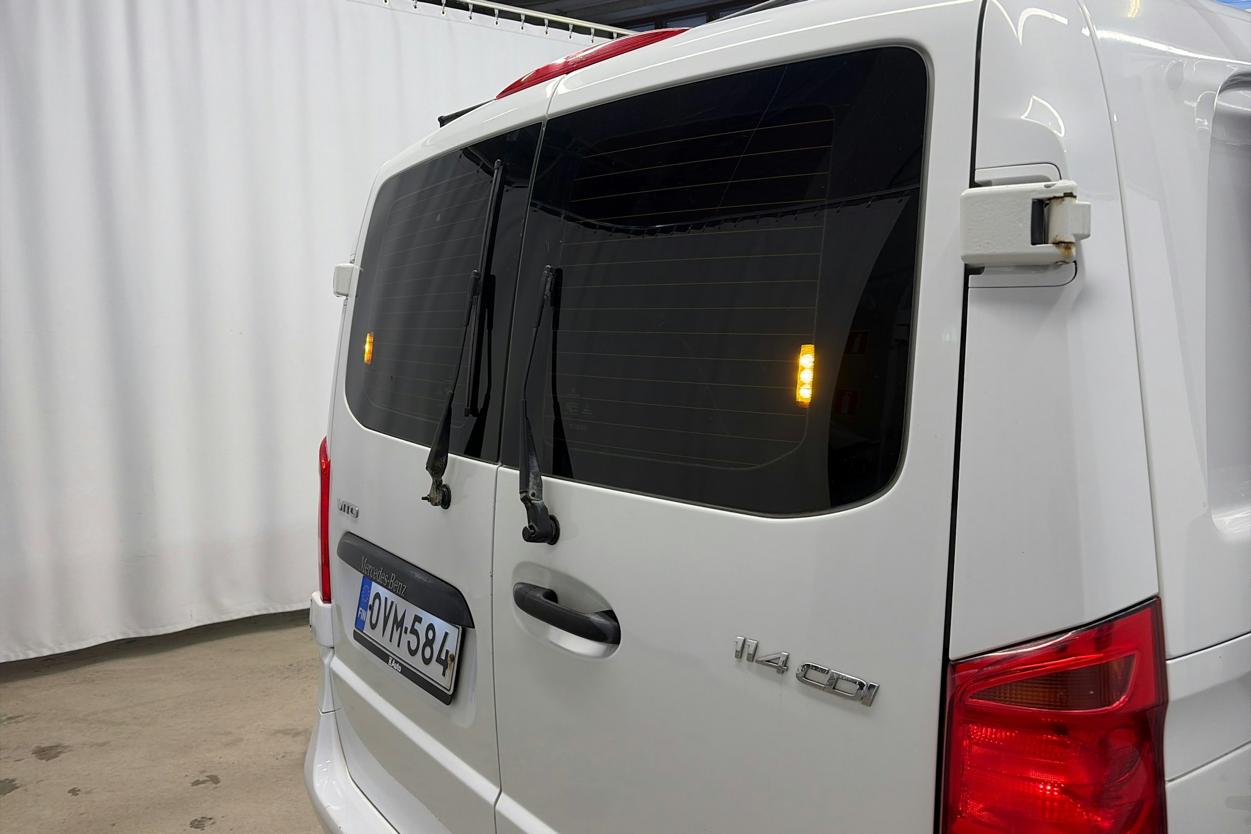 valkoinen Mercedes-Benz Vito 2017 kuva 13.