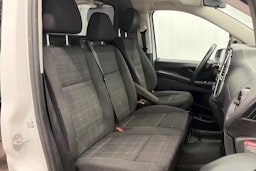 valkoinen Mercedes-Benz Vito 2017 kuva 16.