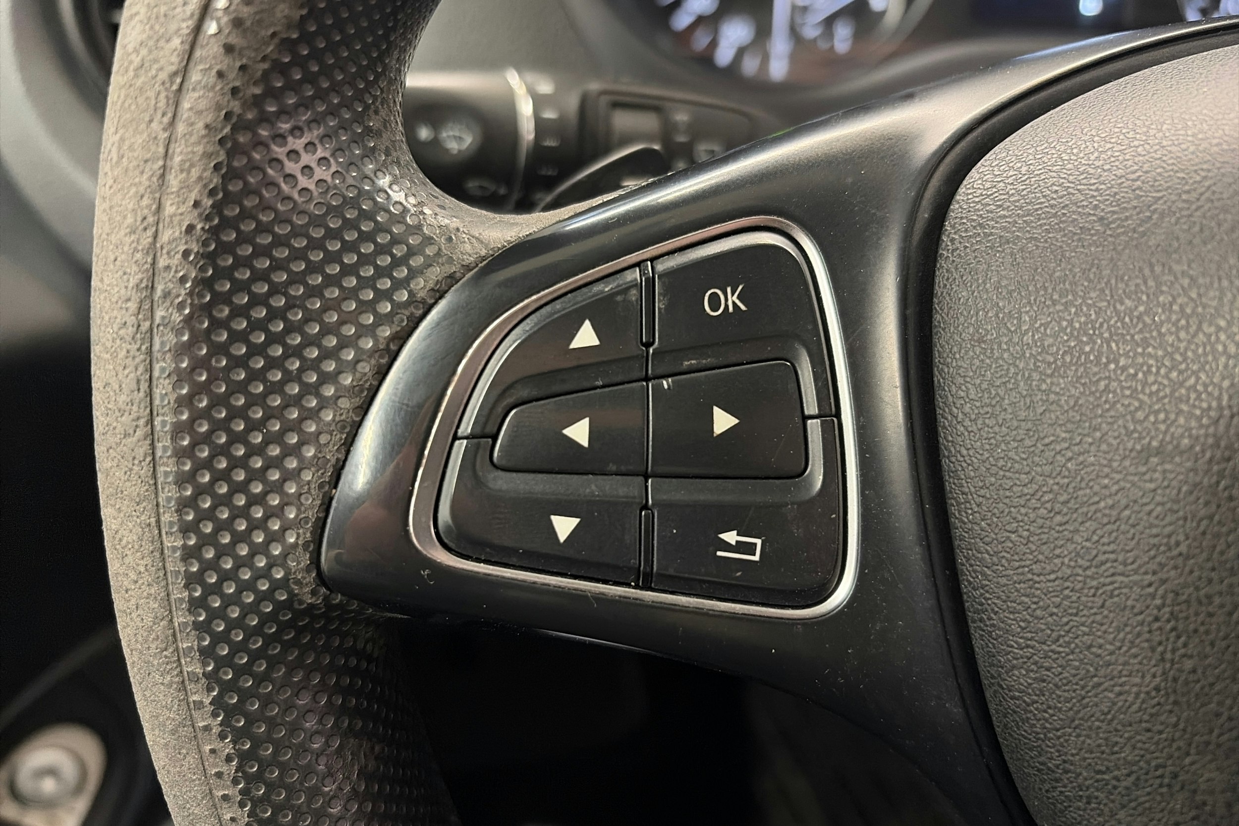 valkoinen Mercedes-Benz Vito 2017 kuva 18.