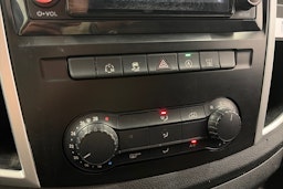 valkoinen Mercedes-Benz Vito 2017 kuva 23.