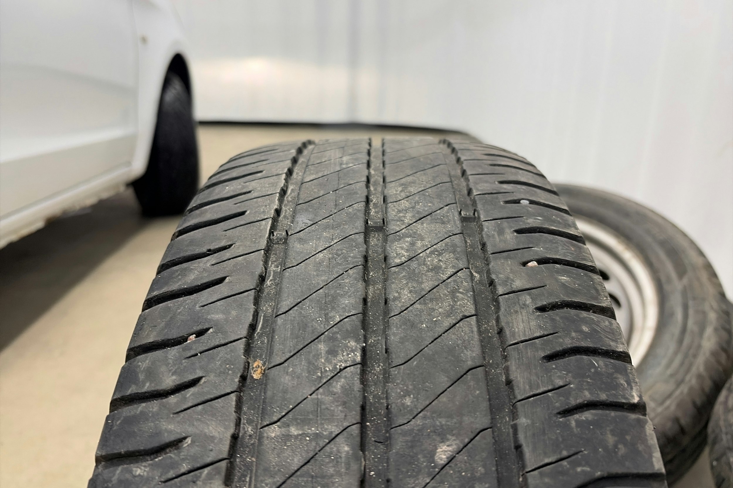 valkoinen Mercedes-Benz Vito 2017 kuva 27.