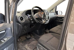 harmaa Mercedes-Benz Vito 2017 kuva 3.