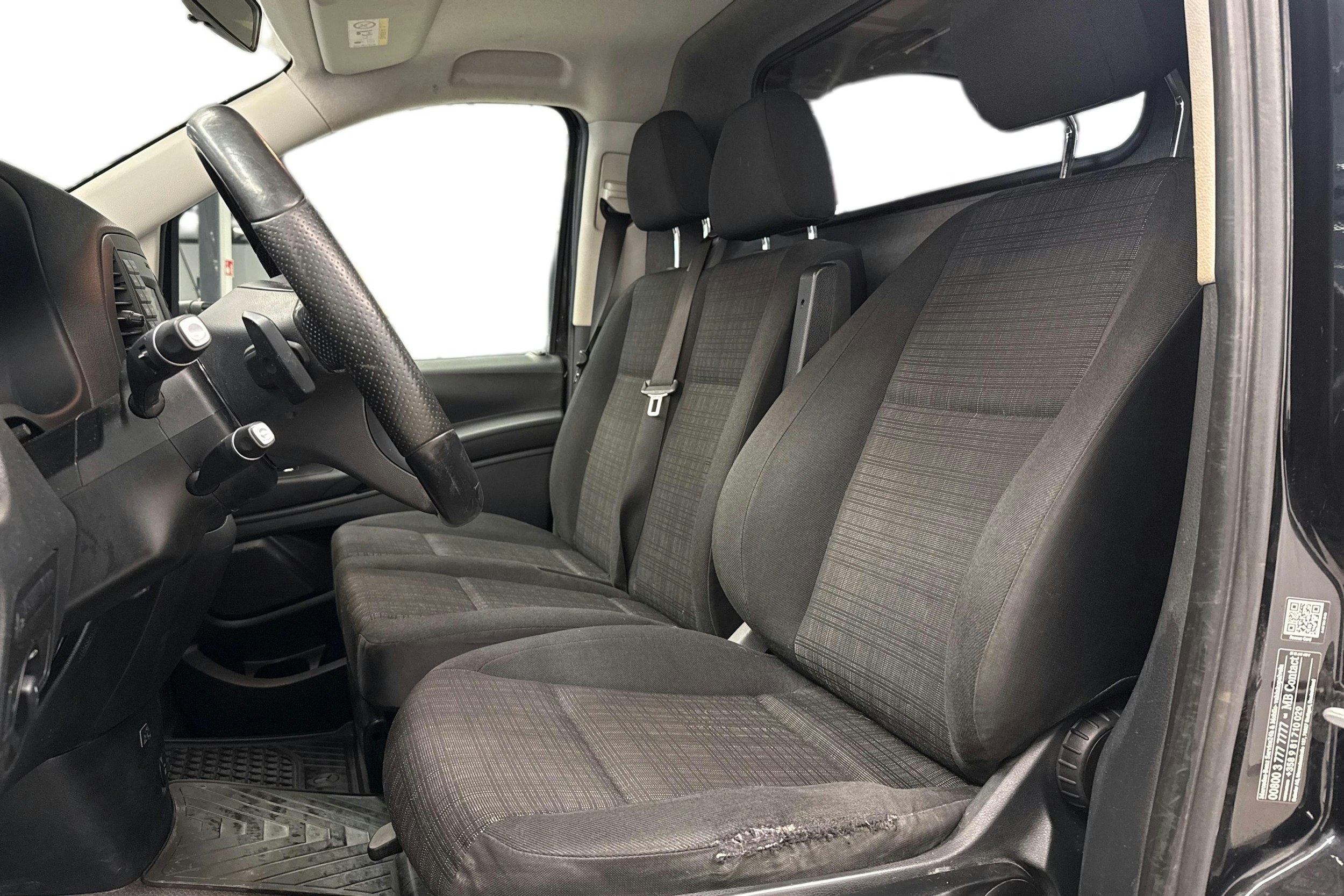 musta Mercedes-Benz Vito 2017 kuva 11.