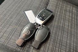 Musta Mercedes-Benz VITO 2017 kuva 15.