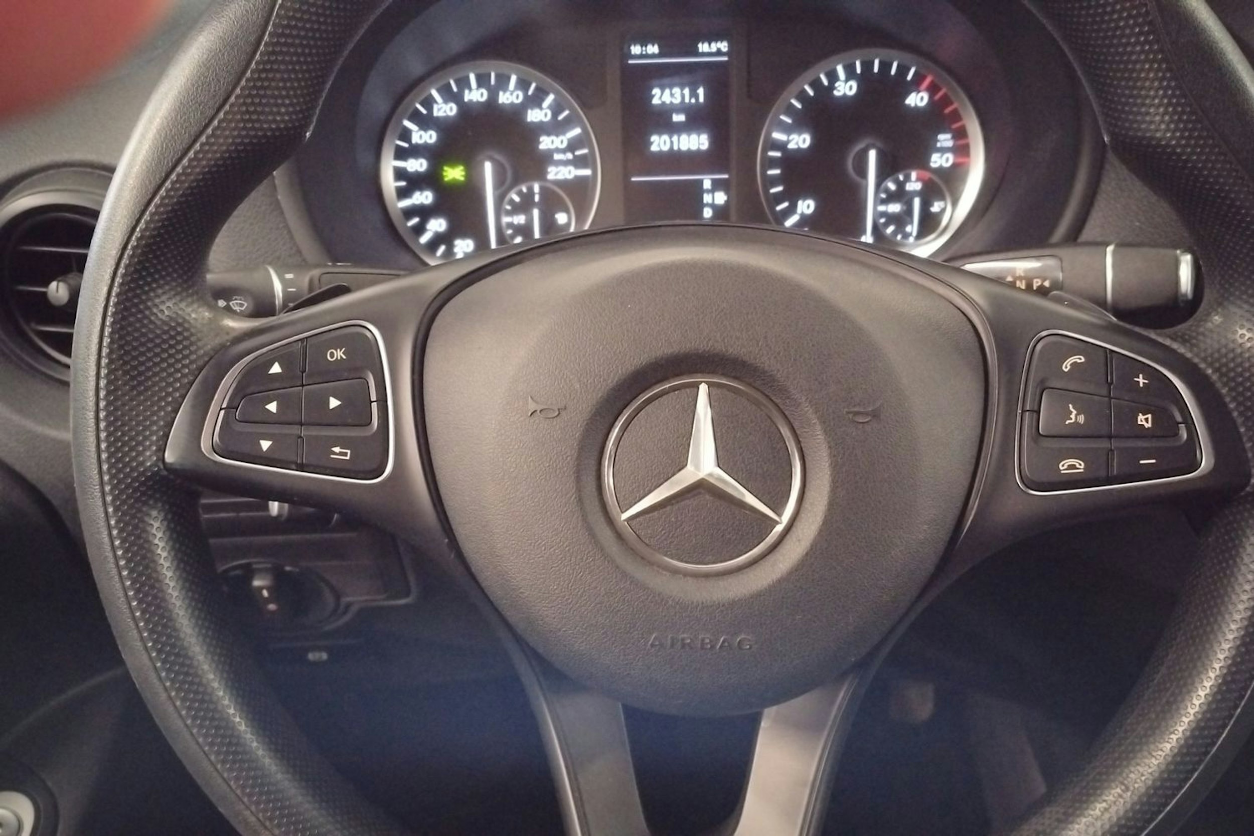 valkoinen Mercedes-Benz Vito 2017 kuva 14.