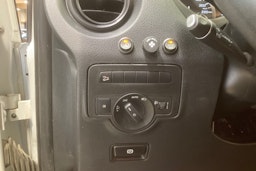 valkoinen Mercedes-Benz Vito 2017 kuva 14.