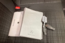 valkoinen Mercedes-Benz Vito 2017 kuva 25.