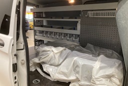 valkoinen Mercedes-Benz Vito 2017 kuva 27.