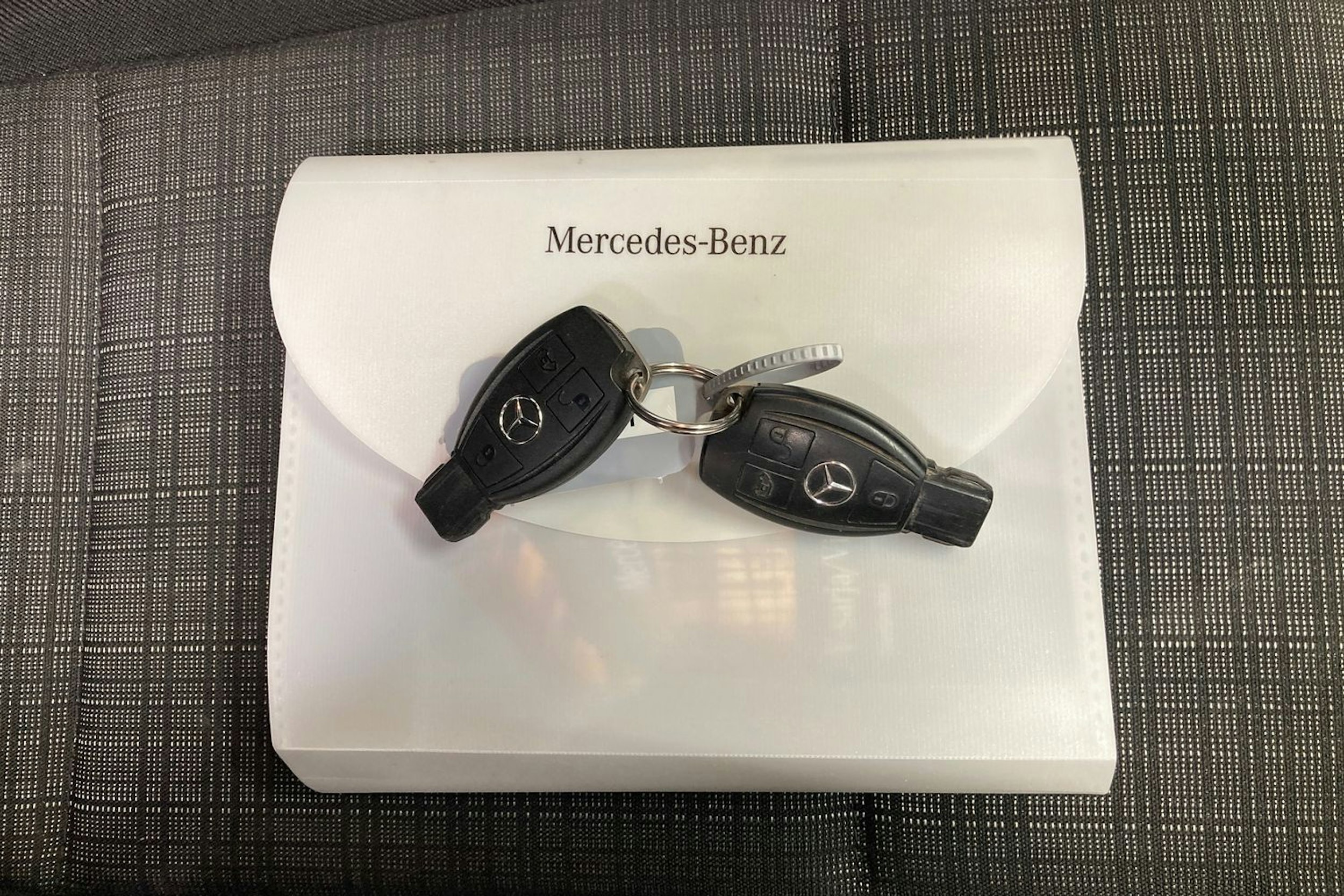 valkoinen Mercedes-Benz Vito 2017 kuva 30.