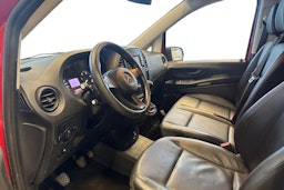 punainen Mercedes-Benz Vito 2017 kuva 8.