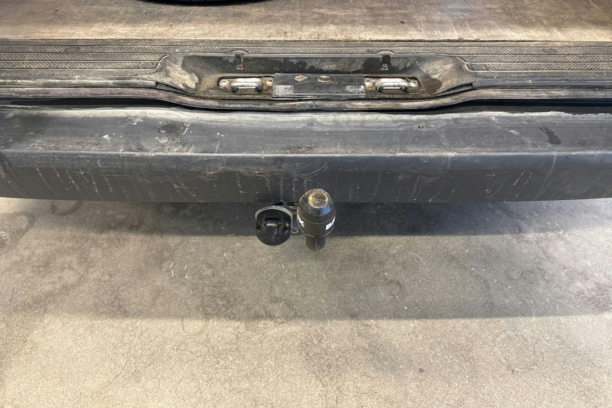 punainen Mercedes-Benz Vito 2017 kuva 29.