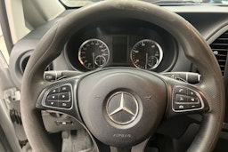 valkoinen Mercedes-Benz Vito 2017 kuva 13.