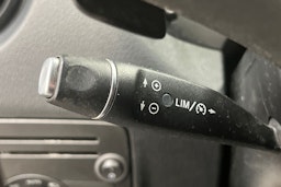 valkoinen Mercedes-Benz Vito 2017 kuva 15.