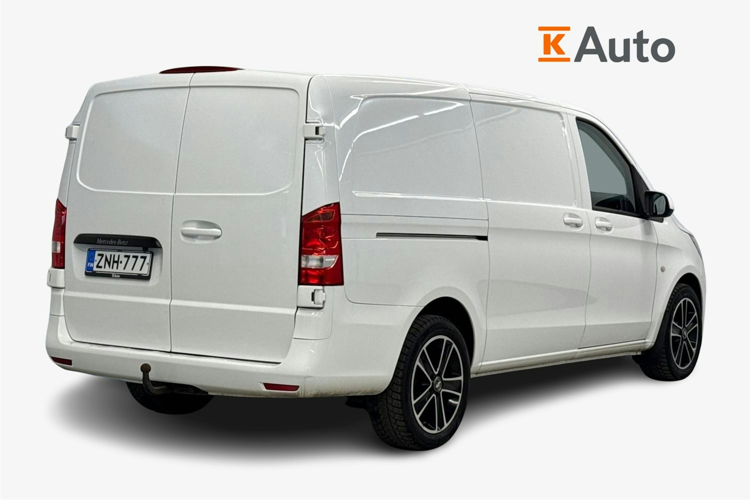 valkoinen Mercedes-Benz Vito 2017 kuva 2.