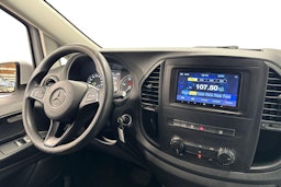 valkoinen Mercedes-Benz Vito 2017 kuva 8.