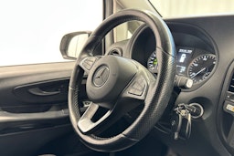 valkoinen Mercedes-Benz Vito 2017 kuva 16.
