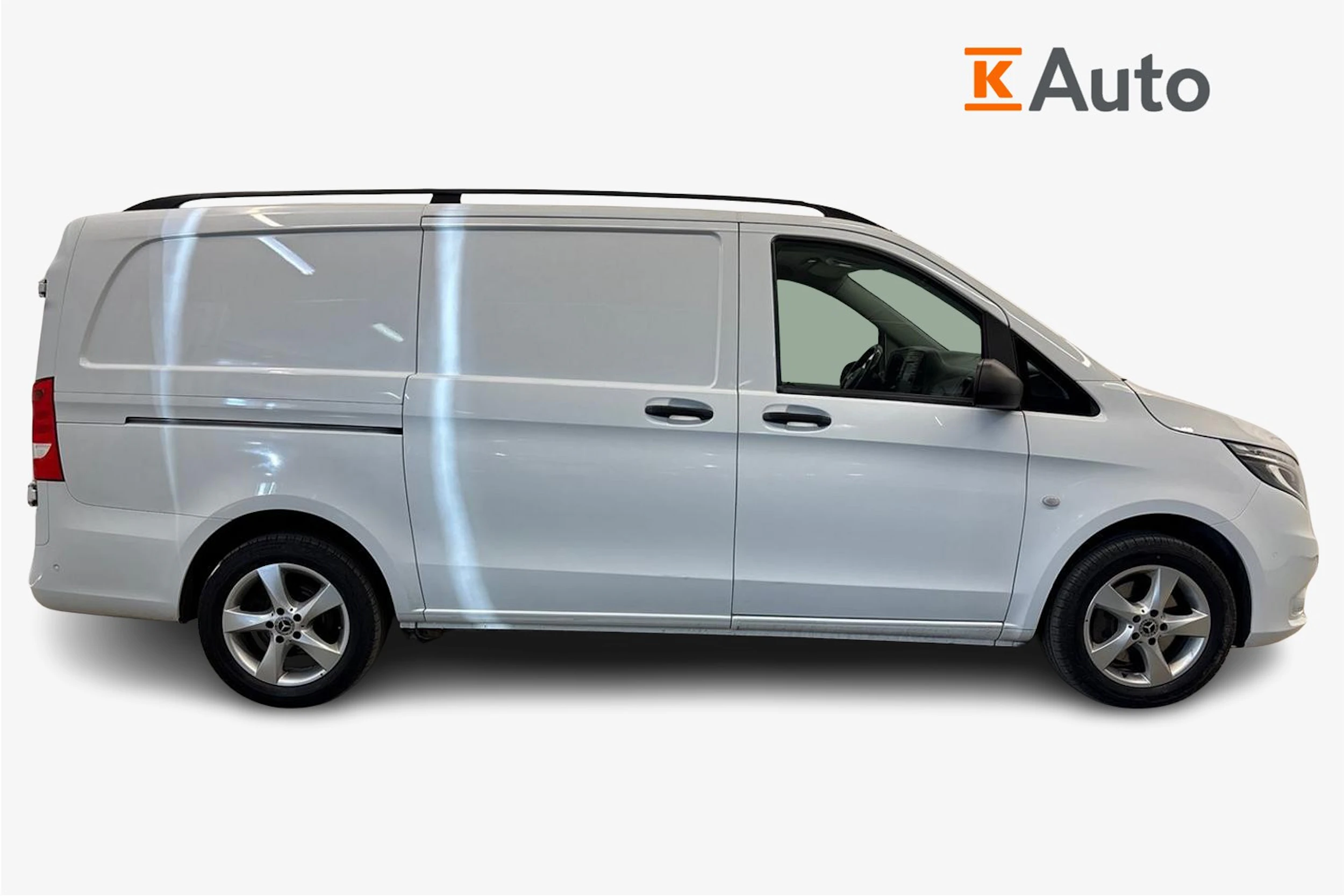 valkoinen Mercedes-Benz Vito 2018 kuva 7.