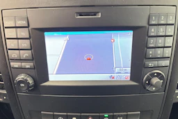 valkoinen Mercedes-Benz Vito 2018 kuva 16.