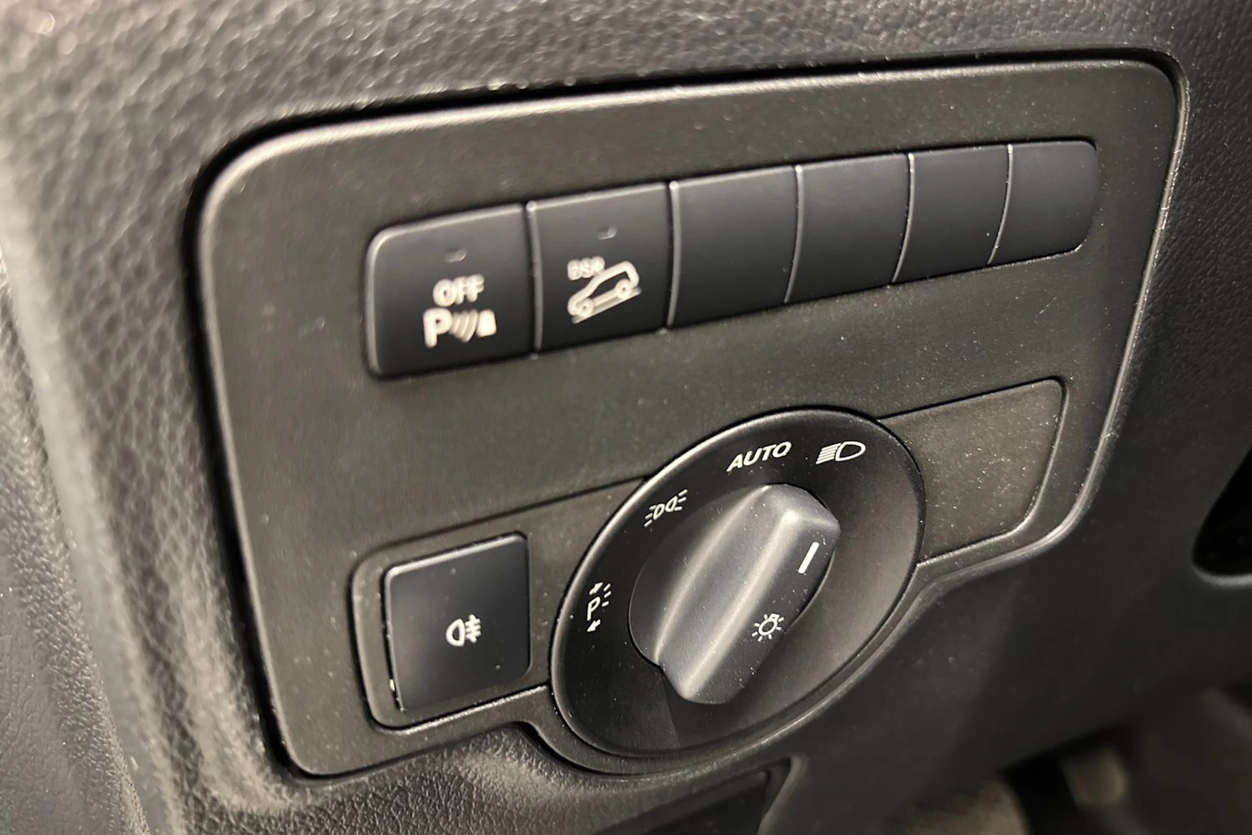 valkoinen Mercedes-Benz Vito 2018 kuva 20.