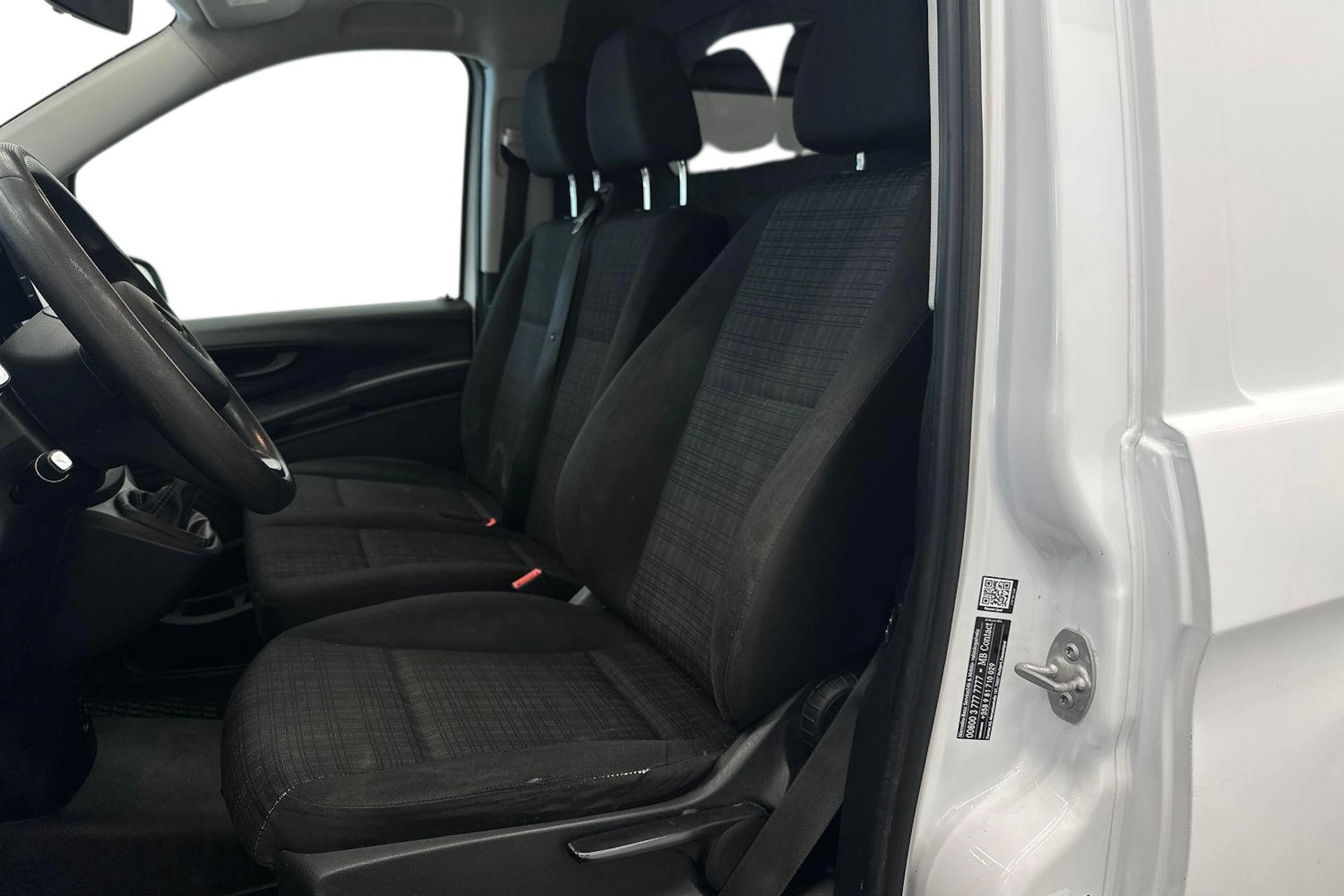 valkoinen Mercedes-Benz Vito 2018 kuva 8.