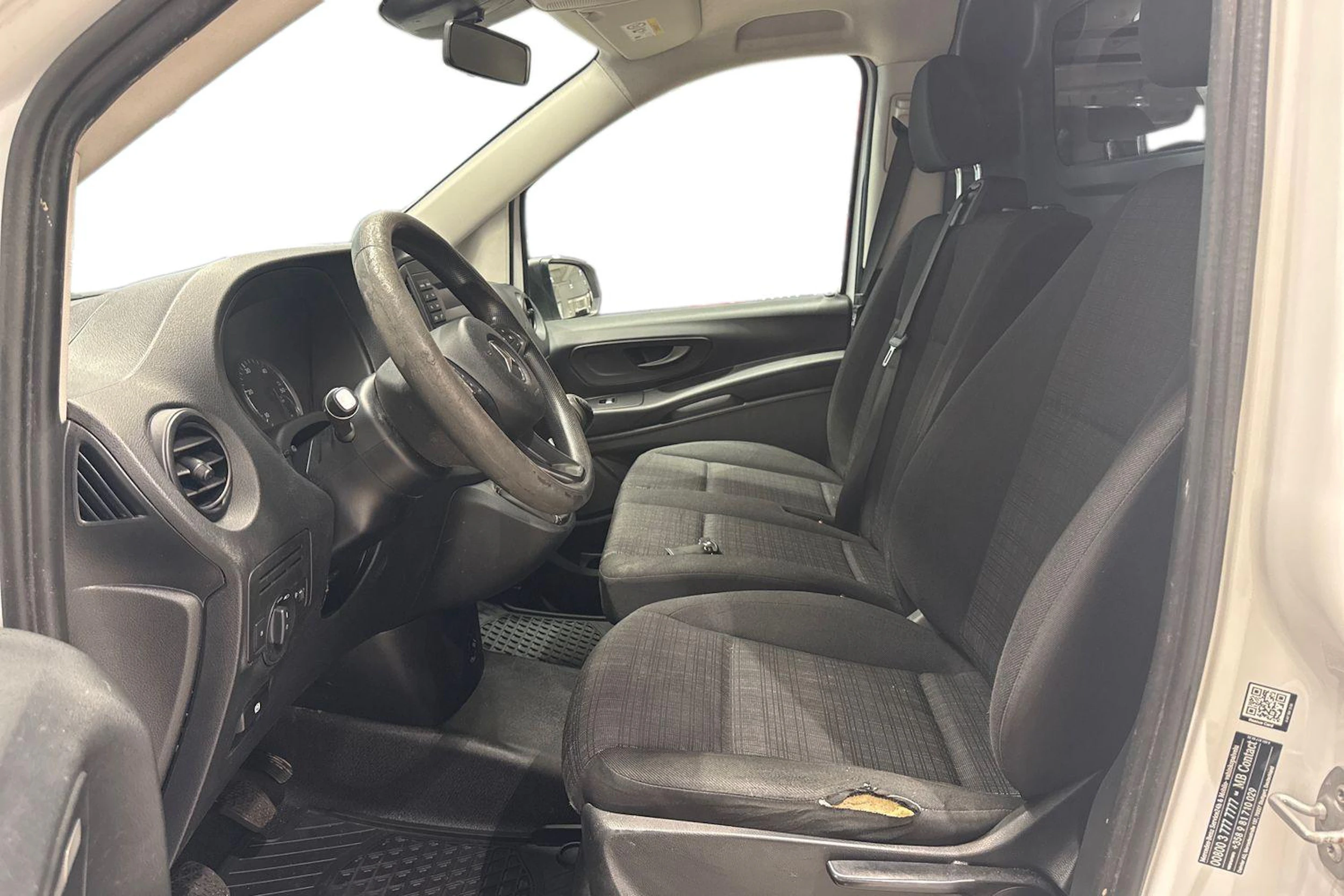 Valkoinen Mercedes-Benz VITO 2018 kuva 9.