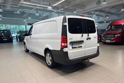 Valkoinen Mercedes-Benz VITO 2018 kuva 15.