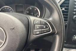 Valkoinen Mercedes-Benz VITO 2018 kuva 21.