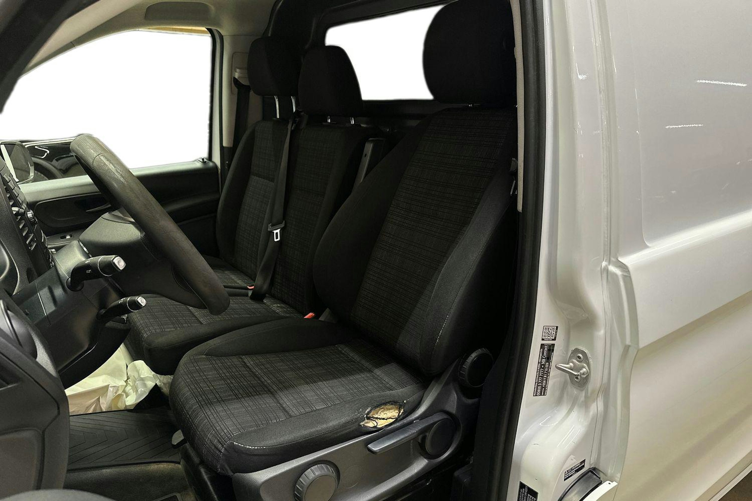 valkoinen Mercedes-Benz Vito 2018 kuva 8.