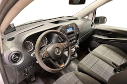valkoinen Mercedes-Benz Vito 2018 kuva 9.