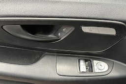 valkoinen Mercedes-Benz Vito 2018 kuva 13.