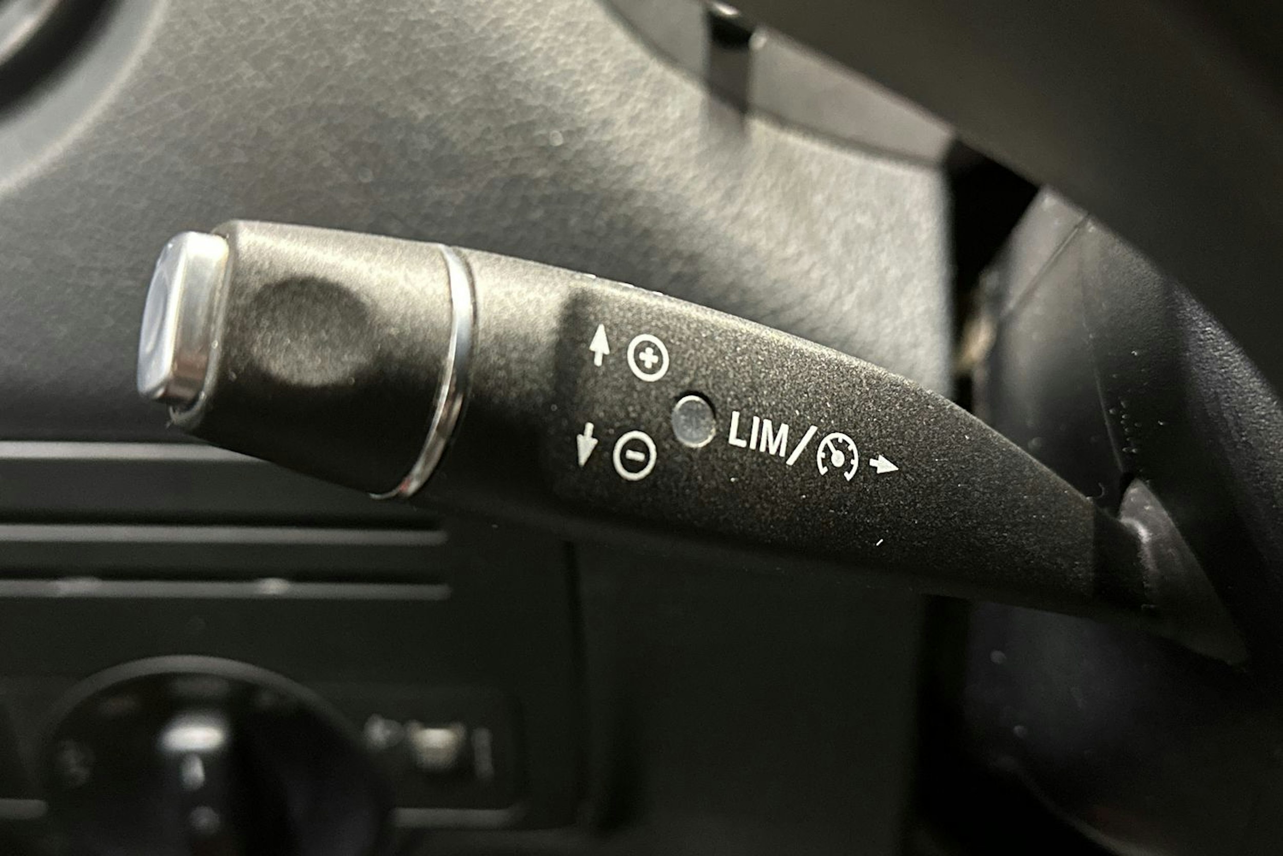 valkoinen Mercedes-Benz Vito 2018 kuva 16.