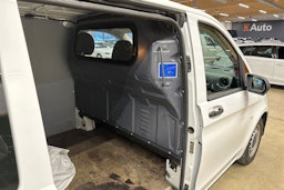 valkoinen Mercedes-Benz Vito 2018 kuva 25.