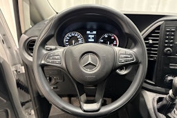 valkoinen Mercedes-Benz Vito 2018 kuva 16.