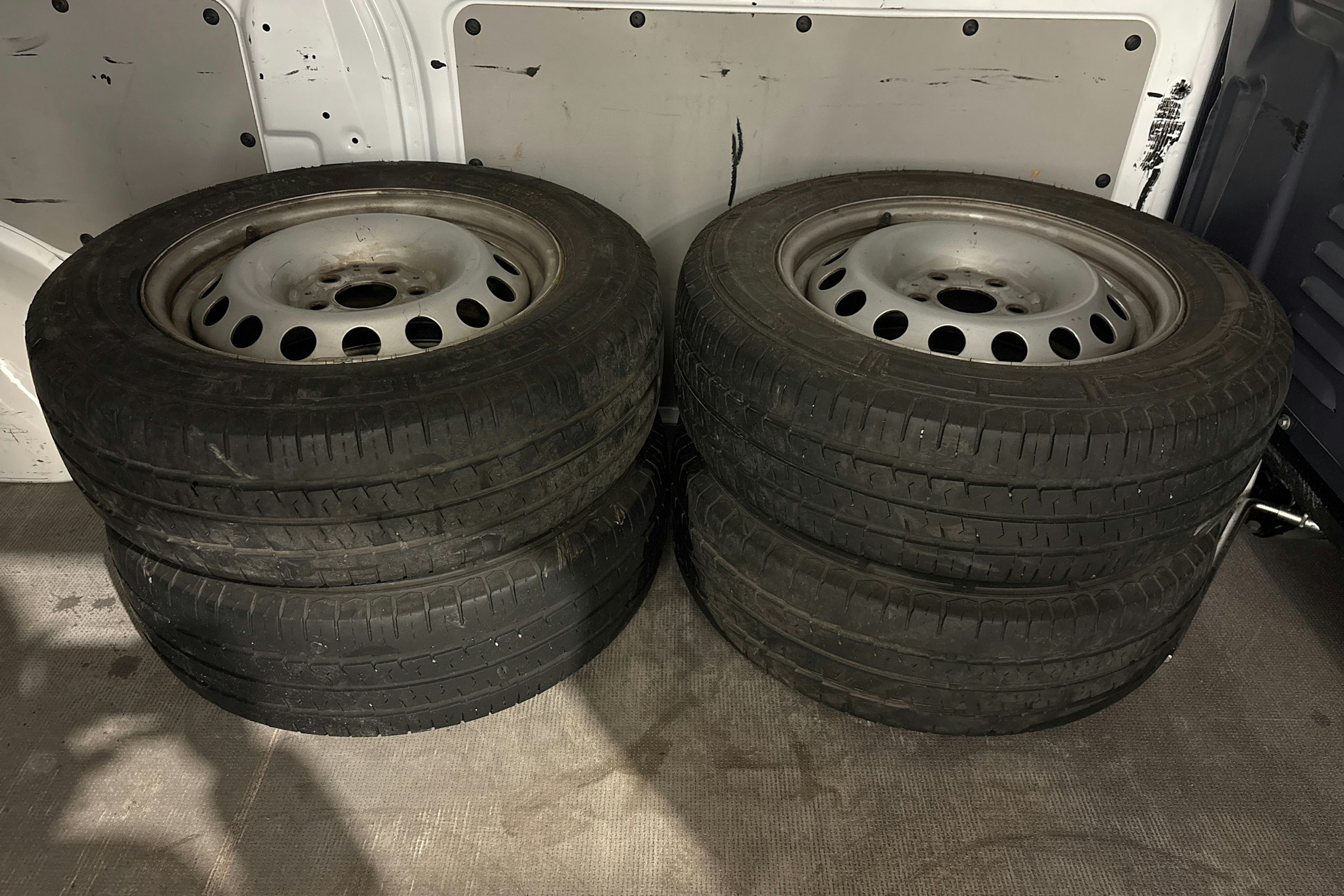 valkoinen Mercedes-Benz Vito 2018 kuva 16.