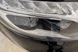musta Mercedes-Benz Vito 2018 kuva 22.