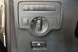 valkoinen Mercedes-Benz Vito 2018 kuva 20.