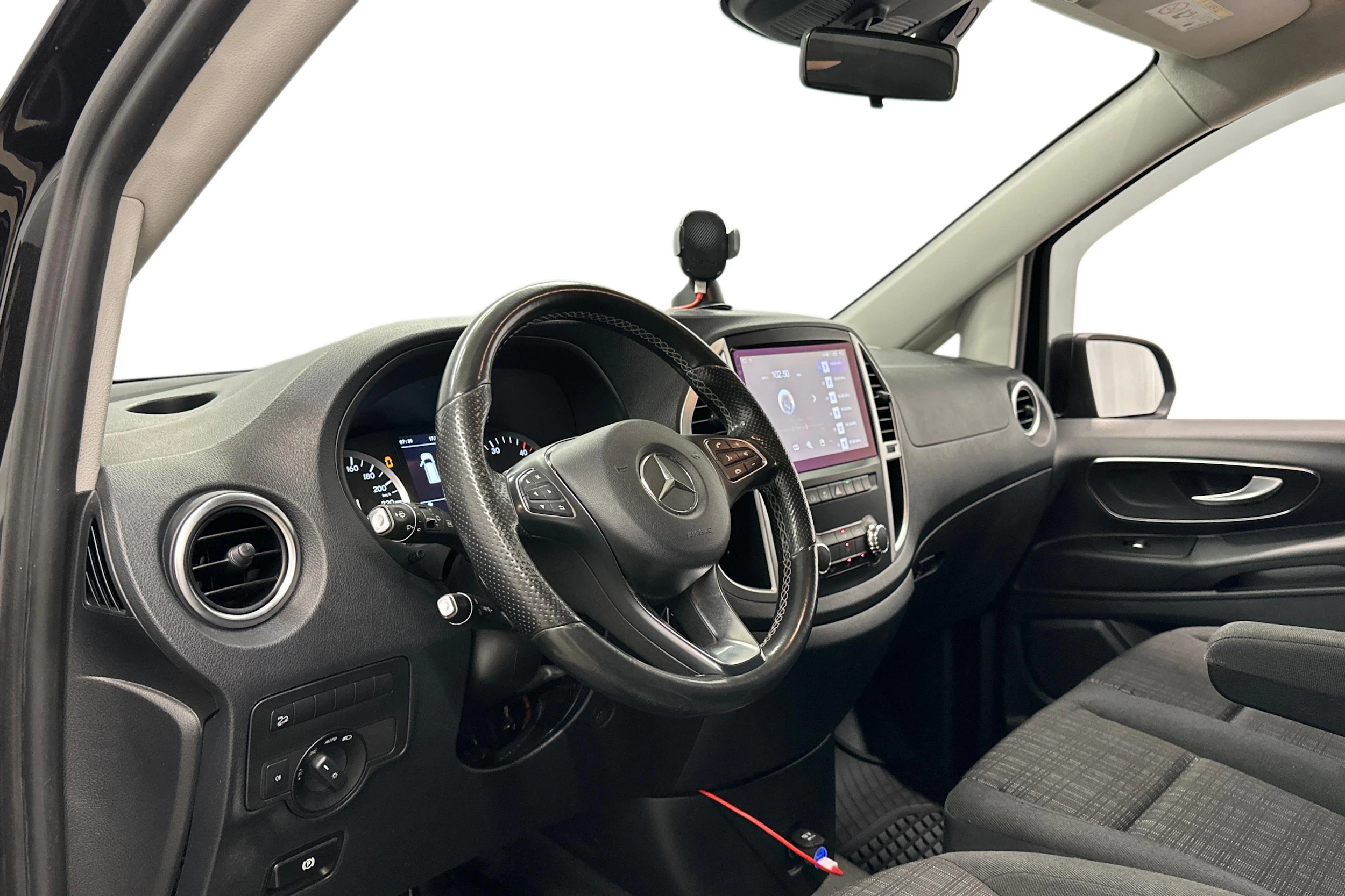 musta Mercedes-Benz Vito 2018 kuva 8.