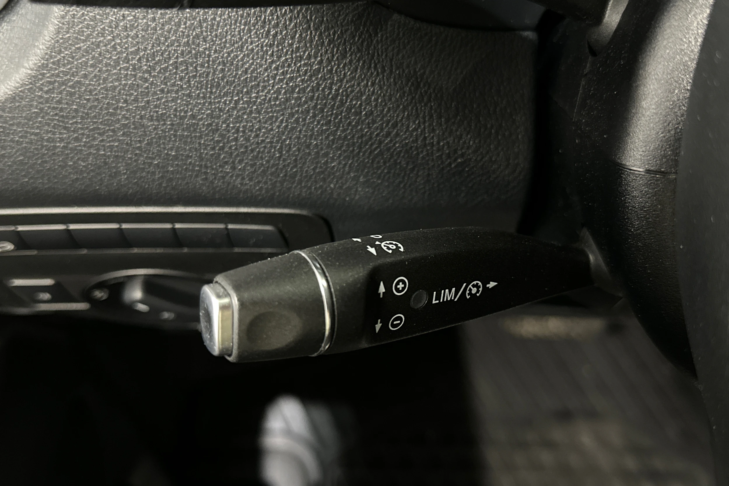 musta Mercedes-Benz Vito 2018 kuva 16.