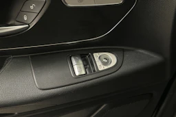 musta Mercedes-Benz Vito 2018 kuva 18.