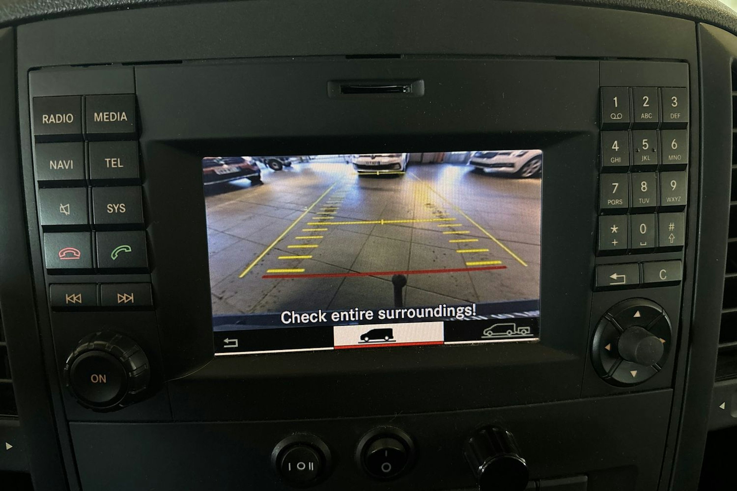 harmaa Mercedes-Benz Vito 2018 kuva 13.