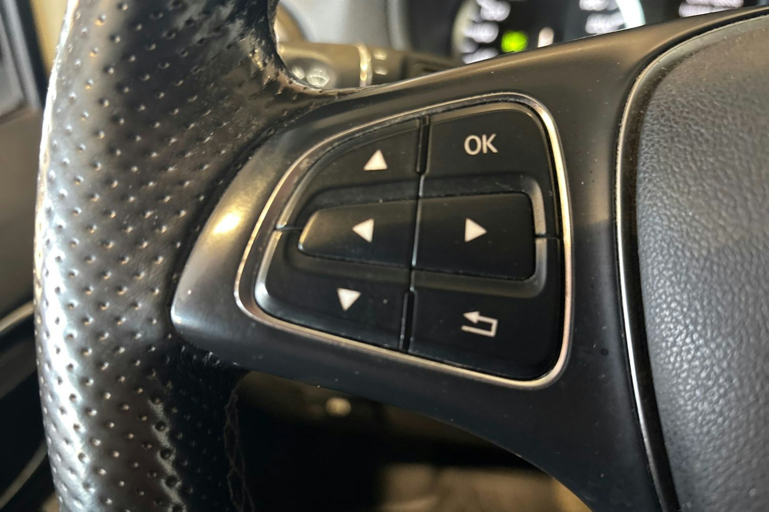 harmaa Mercedes-Benz Vito 2018 kuva 15.