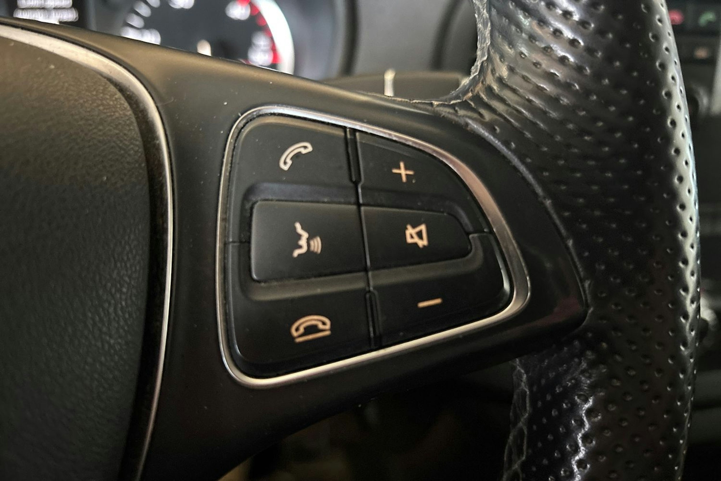 harmaa Mercedes-Benz Vito 2018 kuva 16.