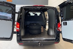 musta Mercedes-Benz Vito 2018 kuva 14.