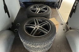 musta Mercedes-Benz Vito 2018 kuva 15.