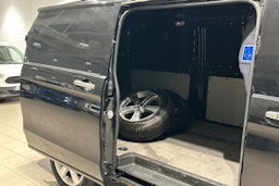 Musta Mercedes-Benz VITO 2018 kuva 26.