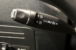 valkoinen Mercedes-Benz Vito 2018 kuva 16.